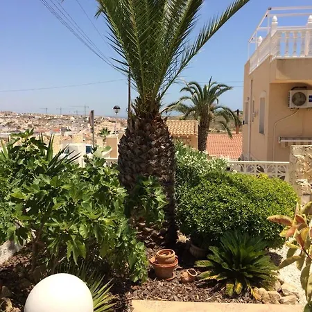 Villa Ciudad Quesada
